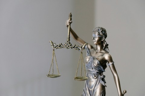 Reduce Legal Expouse & Protect Your Reputation